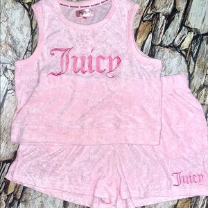 NWOT                                         XL Juicy couture fuzzy pajamas